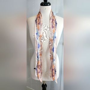 Scarf from shein. Color pink.